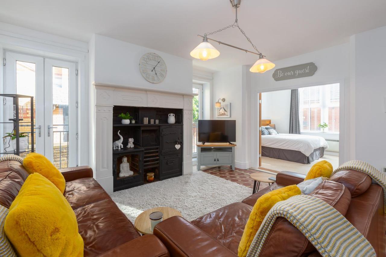 Charles Alexander Short Stay - Clifton Drive Beach Retreat Литам-Сент-Эннс Экстерьер фото