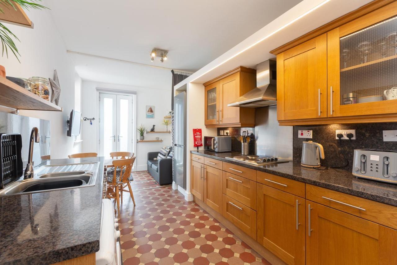 Charles Alexander Short Stay - Clifton Drive Beach Retreat Литам-Сент-Эннс Экстерьер фото